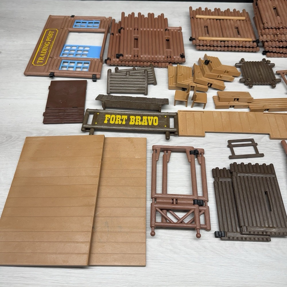 Playmobil Western FORT BRAVO Trading Post Vintage Incomplete Lot Germany - Picture 2 of 15